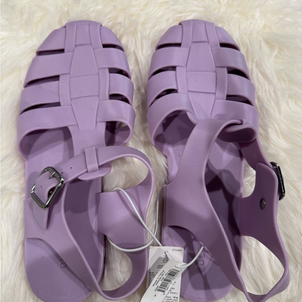 Old Navy Lavender Women's Sandals